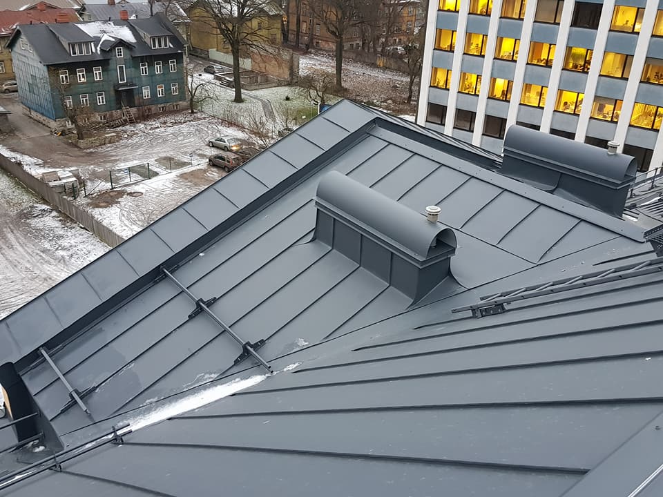 Endla tn. 12 eluhoone katuse renoveerimine, talv 2017